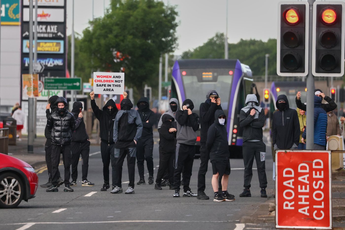Photos show the aftermath of anti-immigration protests in Northern Ireland | iNFOnews.ca