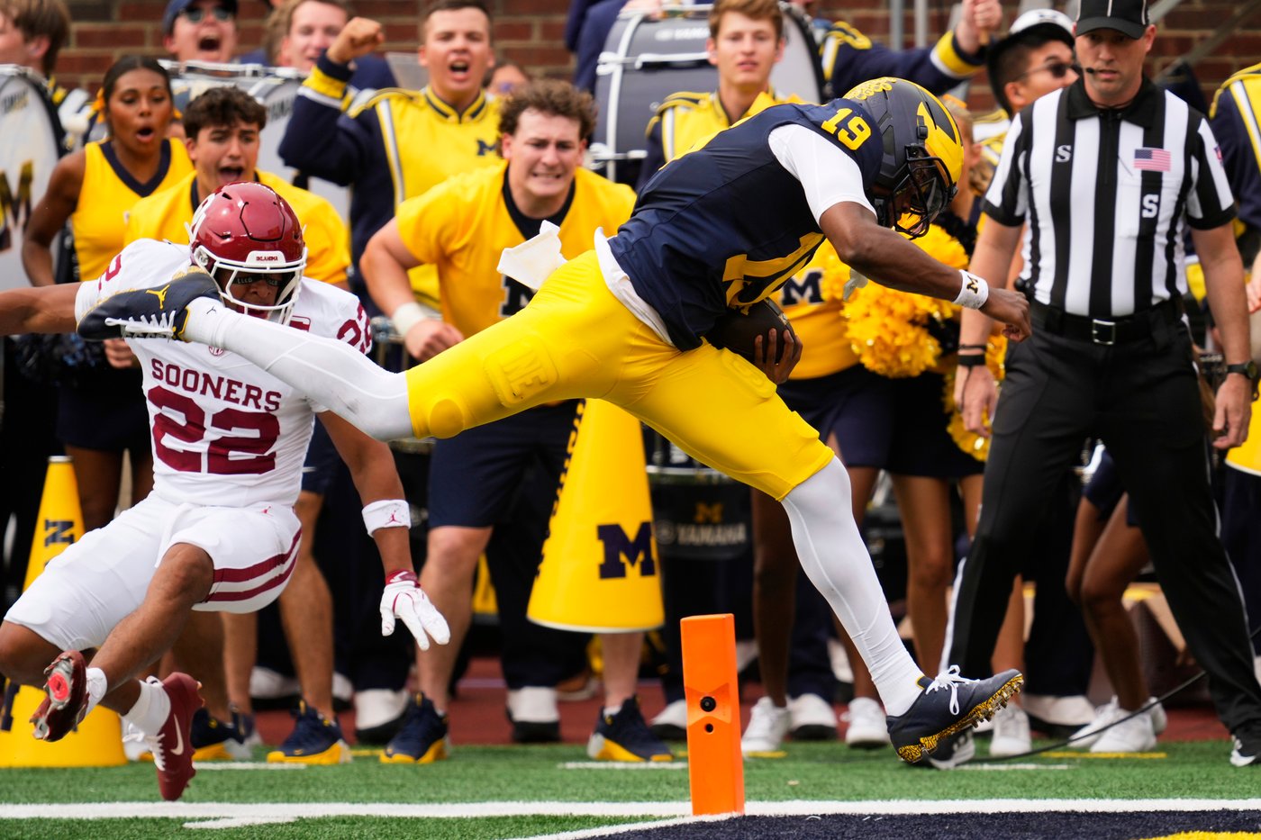 Michigan shows its resilience in 17-10 win over No. 11 Oklahoma after getting lucky break in opener | iNFOnews.ca