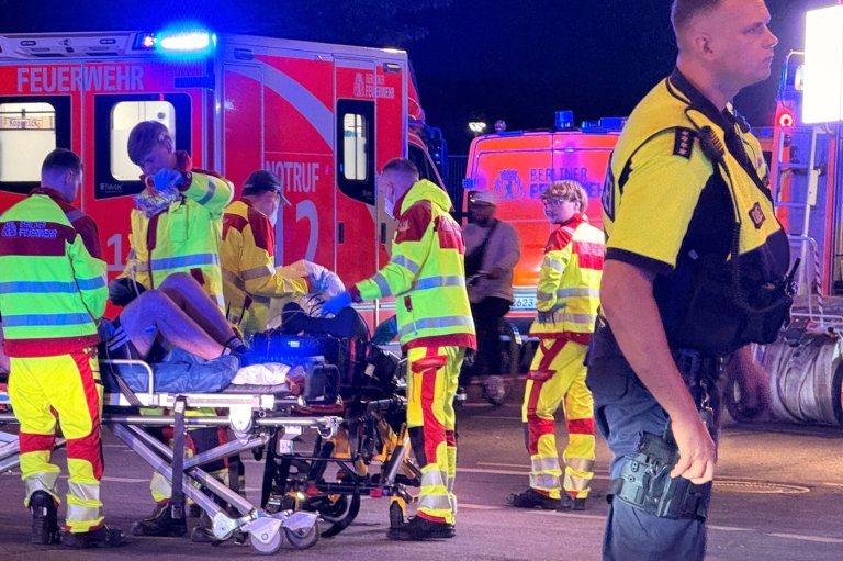 A person is killed and several are injured at Berlin's LGBTQ+ march when a car drives into the crowd | iNFOnews.ca