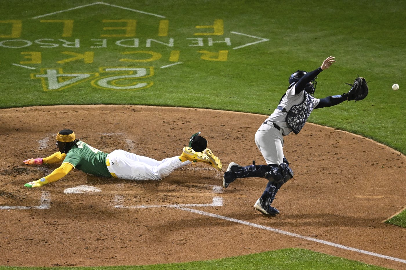 Gerrit Cole and Juan Soto lead the Yankees past the Athletics 4-2 in 10 innings | iNFOnews.ca