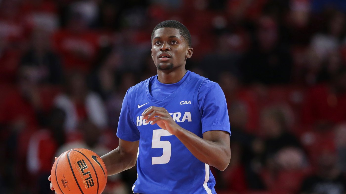 Hofstra's Cruz Davis savors March Madness return as one of many notable players from one-bid leagues | iNFOnews.ca Hofstra's Cruz Davis savors March Madness return as one of many notable players from one-bid leagues | iNFOnews.ca