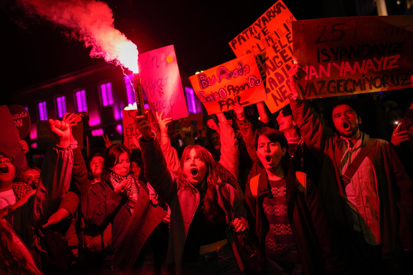 Photos show thousands demanding an end to violence against women and girls | iNFOnews.ca