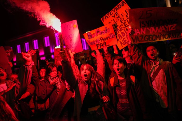 Photos show thousands taking to the streets calling an end to violence against women and girls | iNFOnews.ca