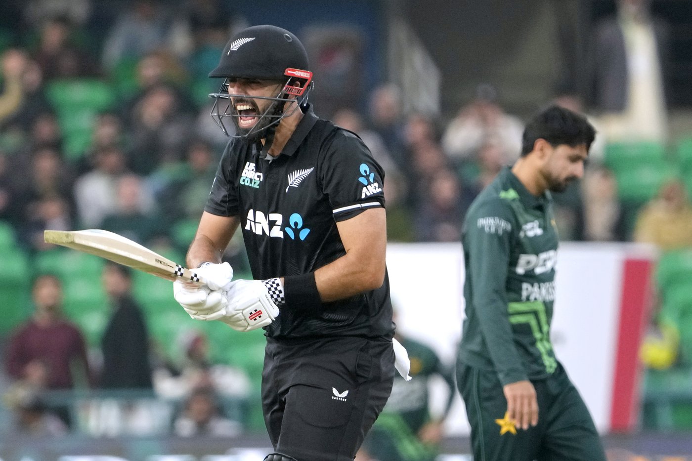 Phillips powers New Zealand's 78-run win over Pakistan ahead of Champions Trophy | iNFOnews.ca Phillips powers New Zealand's 78-run win over Pakistan ahead of Champions Trophy | iNFOnews.ca