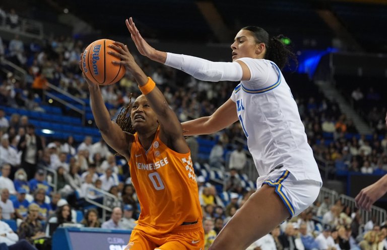 Gabriela Jaquez's 29 points lead No. 3 UCLA to a 99-77 win over No. 14 Tennessee | iNFOnews.ca