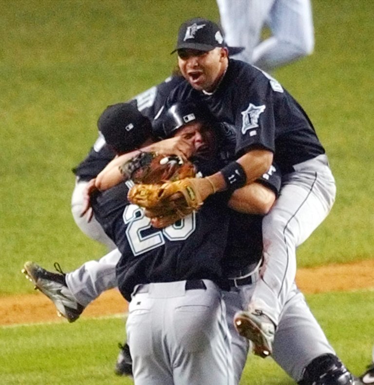 Blue Jays manager Schneider's first World Series experience came as a fan in 2003 | iNFOnews.ca Blue Jays manager Schneider's first World Series experience came as a fan in 2003 | iNFOnews.ca