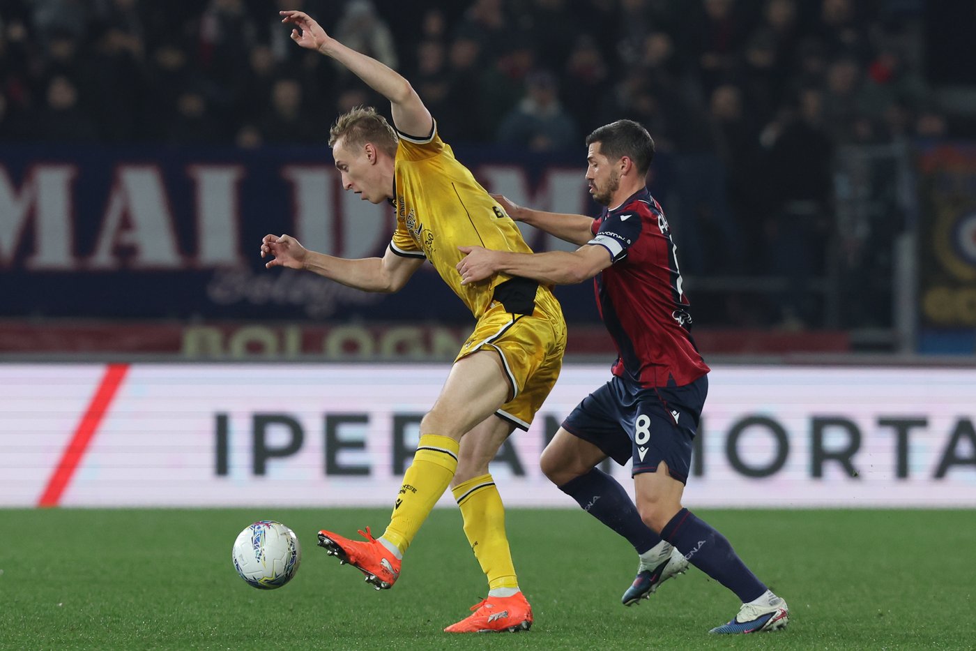 Fiorentina rises out of Serie A drop zone and Bologna beats Udinese | iNFOnews.ca Fiorentina rises out of Serie A drop zone and Bologna beats Udinese | iNFOnews.ca