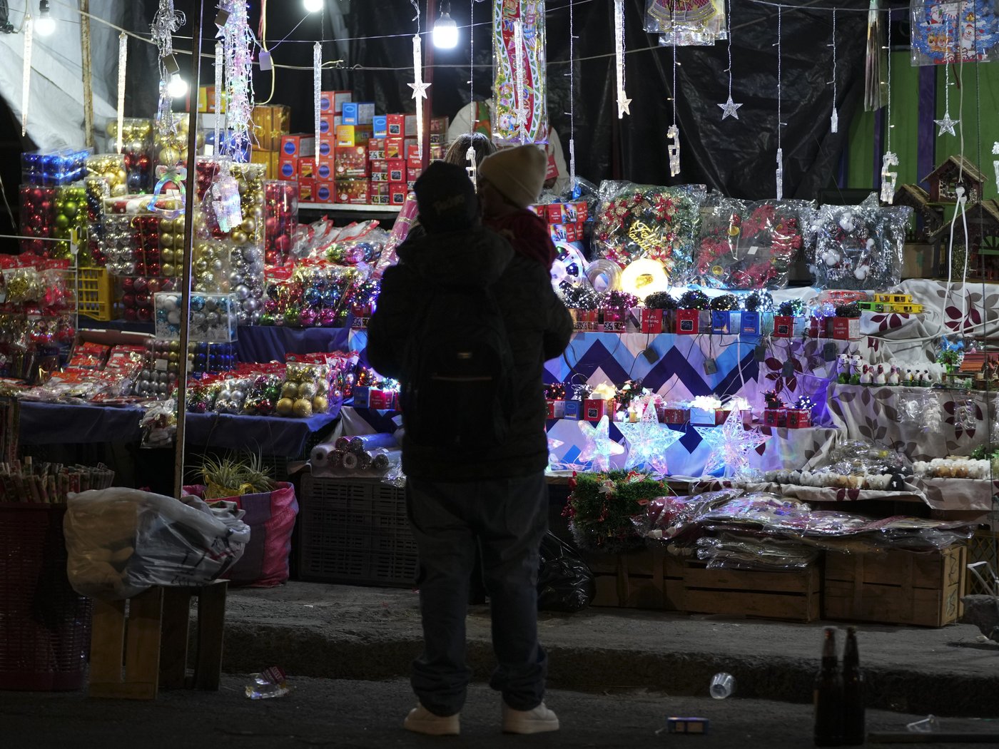 As Christmas nears, Ecuador's homes get a break from power cuts but companies still face rationing | iNFOnews.ca