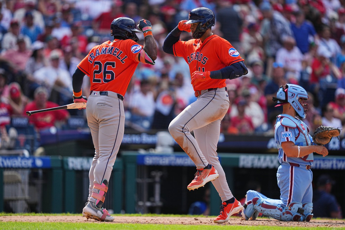 Cam Smith hit solo homer in 9th off All-Star closer Duran in Houston's 2-1 win over Phillies | iNFOnews.ca