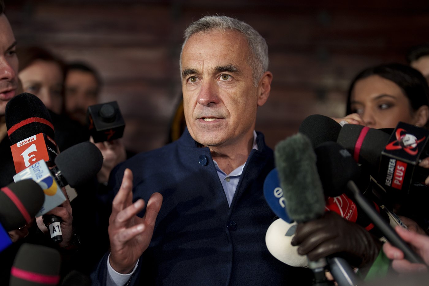Romanian court orders a recount of presidential election first round | iNFOnews.ca