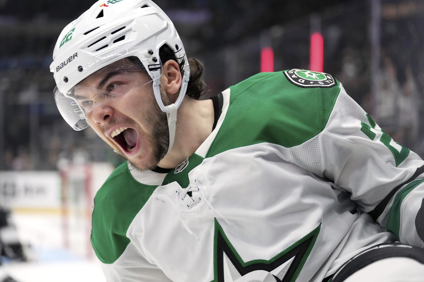 Matt Duchene scores twice in Stars' 8-3 romp over Sharks | iNFOnews.ca Matt Duchene scores twice in Stars' 8-3 romp over Sharks | iNFOnews.ca