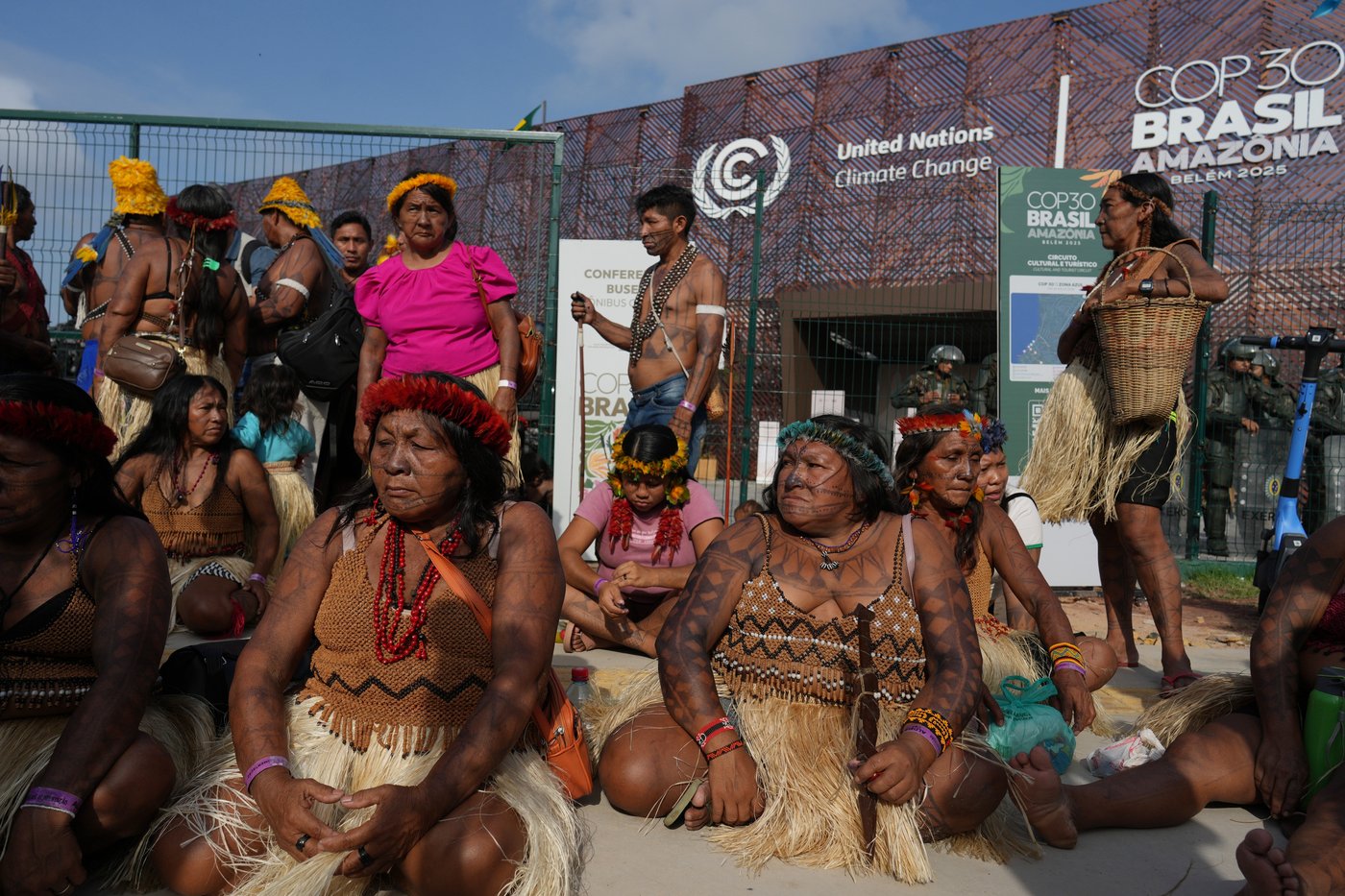 Indigenous groups demand attention at UN climate talks in Brazil | iNFOnews.ca Indigenous groups demand attention at UN climate talks in Brazil | iNFOnews.ca
