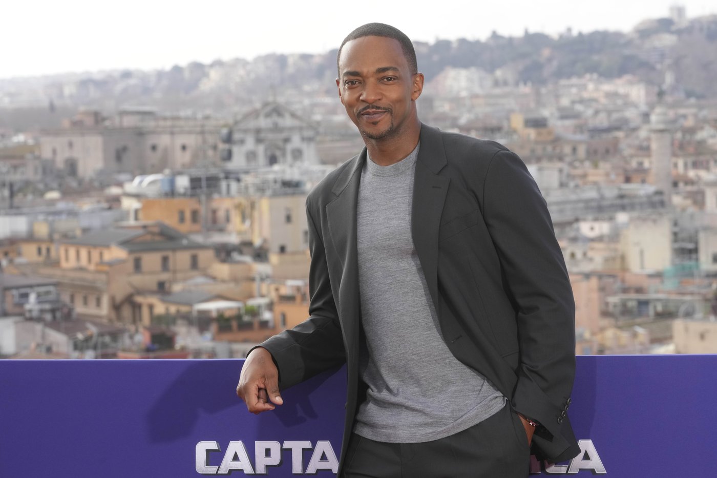 'Captain America' actor Anthony Mackie is named grand marshal for the Daytona 500 | iNFOnews.ca 'Captain America' actor Anthony Mackie is named grand marshal for the Daytona 500 | iNFOnews.ca