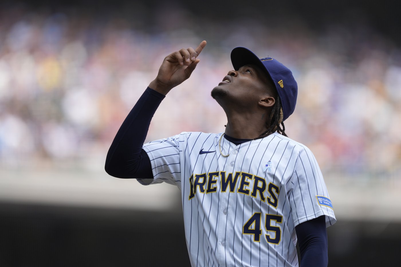 Yelich homers and Megill escapes a 9th-inning jam as the Brewers top the Cardinals 3-2 | iNFOnews.ca Yelich homers and Megill escapes a 9th-inning jam as the Brewers top the Cardinals 3-2 | iNFOnews.ca