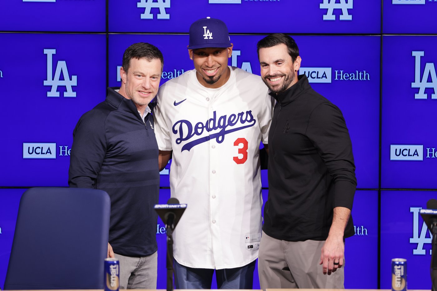 Cue the trumpets! Edwin Díaz lands in LA to start his new chapter with the champion Dodgers | iNFOnews.ca Cue the trumpets! Edwin Díaz lands in LA to start his new chapter with the champion Dodgers | iNFOnews.ca