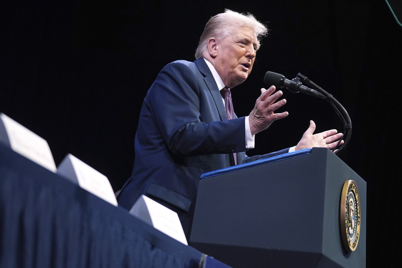 Trump tries to soothe Qatar after Israeli strikes but stops short for now of decrying another ally | iNFOnews.ca Trump tries to soothe Qatar after Israeli strikes but stops short for now of decrying another ally | iNFOnews.ca
