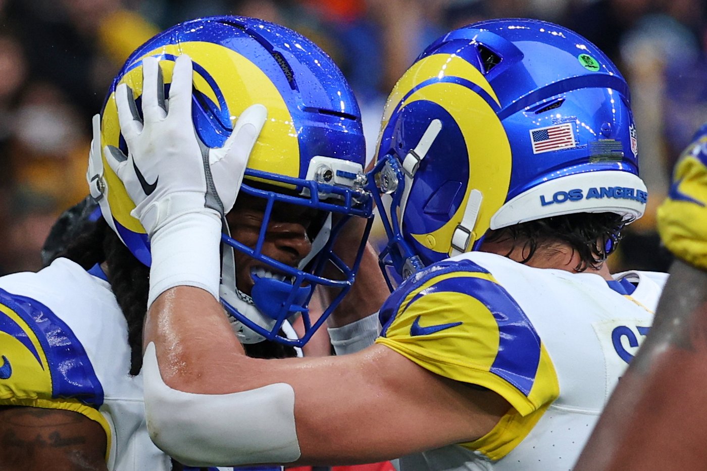 Matthew Stafford throws 5 TD passes as Rams rout Jaguars 35-7 at rainy Wembley | iNFOnews.ca Matthew Stafford throws 5 TD passes as Rams rout Jaguars 35-7 at rainy Wembley | iNFOnews.ca
