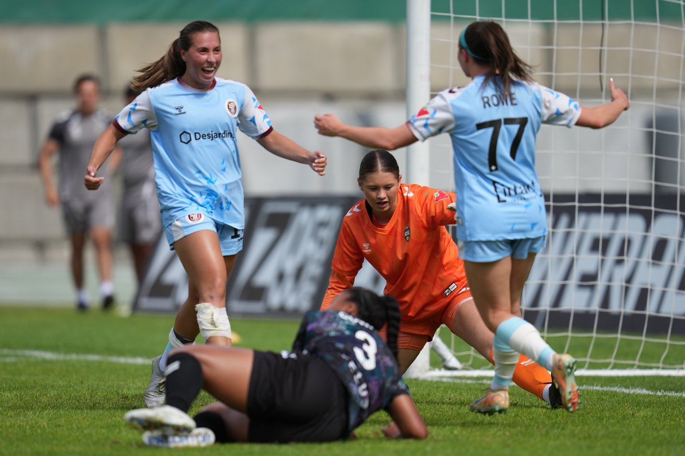 AFC Toronto earns 2-2 draw against NSL-leading Montreal Roses FC thanks to late goals | iNFOnews.ca