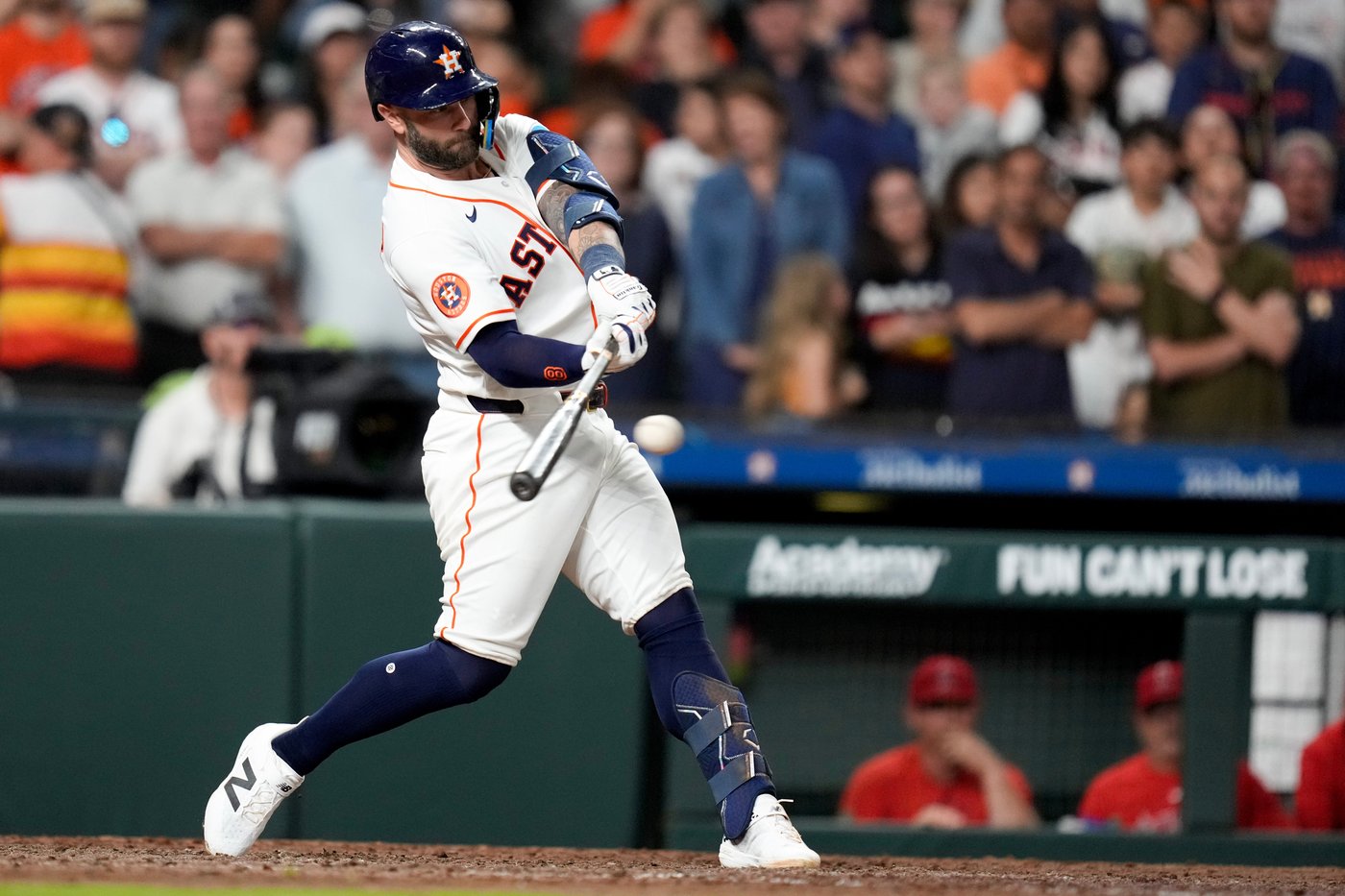 Correa, Paredes fuel 8-run inning in Astros 11-9 comeback victory over Angels | iNFOnews.ca Correa, Paredes fuel 8-run inning in Astros 11-9 comeback victory over Angels | iNFOnews.ca