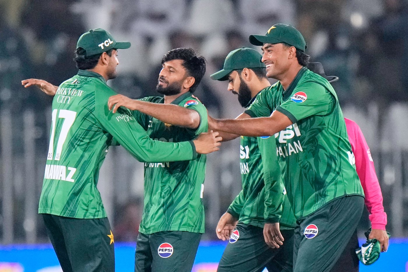 Farhan and Sadaqat half-centuries lead Pakistan to victory over Sri Lanka in 1st T20 | iNFOnews.ca Farhan and Sadaqat half-centuries lead Pakistan to victory over Sri Lanka in 1st T20 | iNFOnews.ca