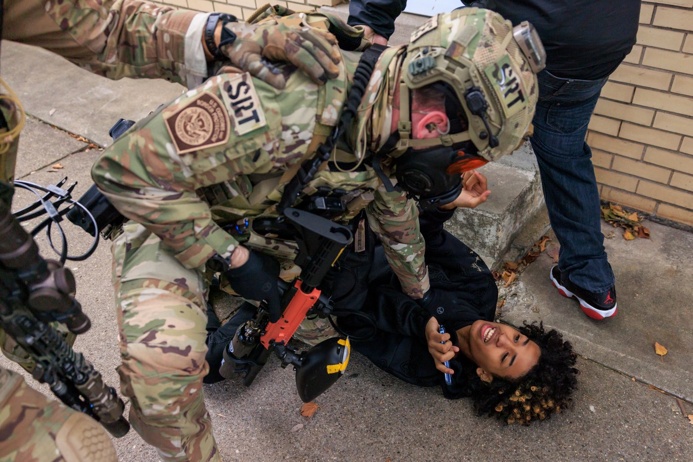 High-speed Border Patrol chase ends in arrest, tear gas used on protesters on Chicago’s South Side | iNFOnews.ca High-speed Border Patrol chase ends in arrest, tear gas used on protesters on Chicago’s South Side | iNFOnews.ca