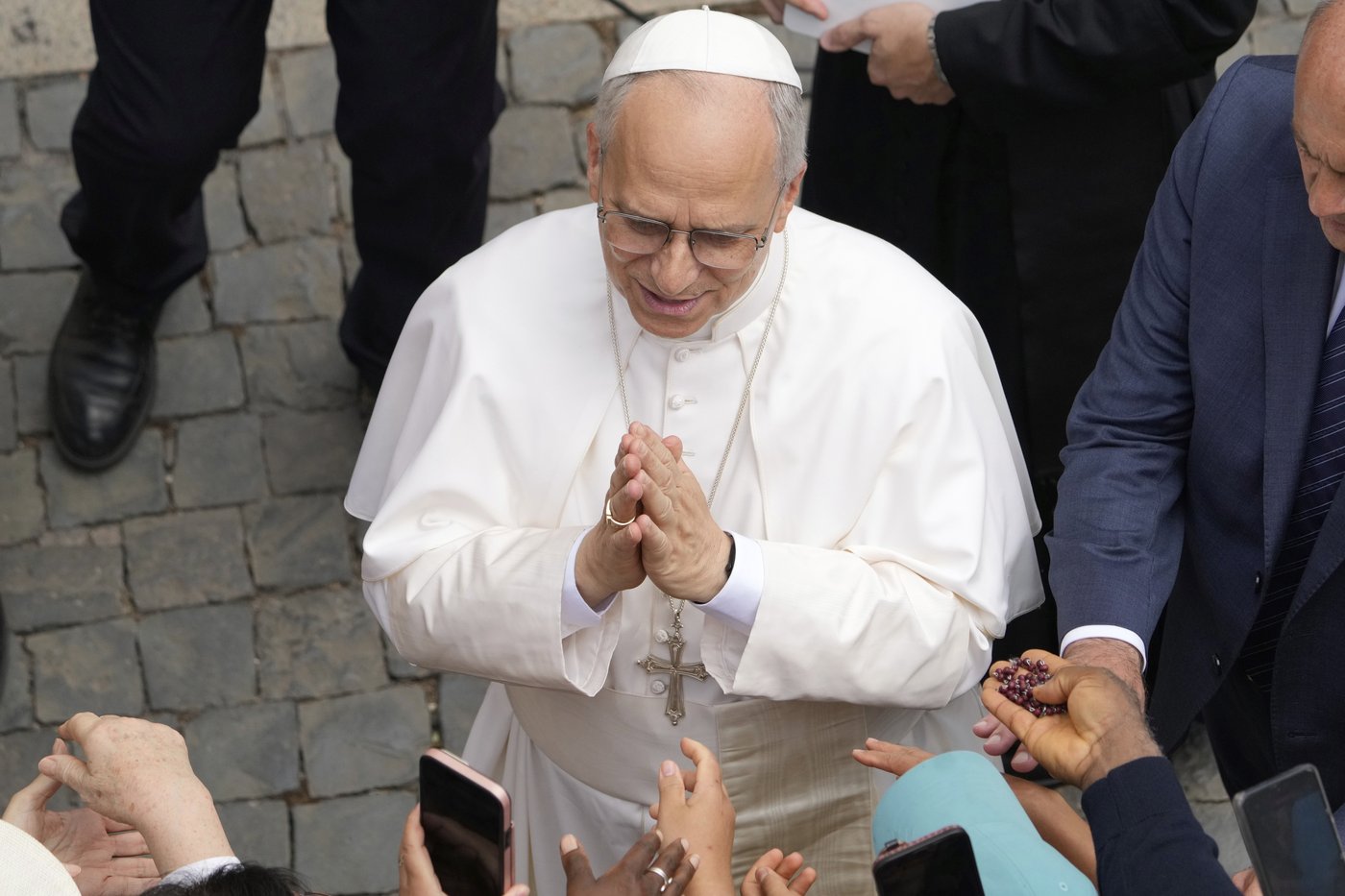 Pope Leo XIV prays for peace as US-Russia summit over Ukraine war gets underway | iNFOnews.ca