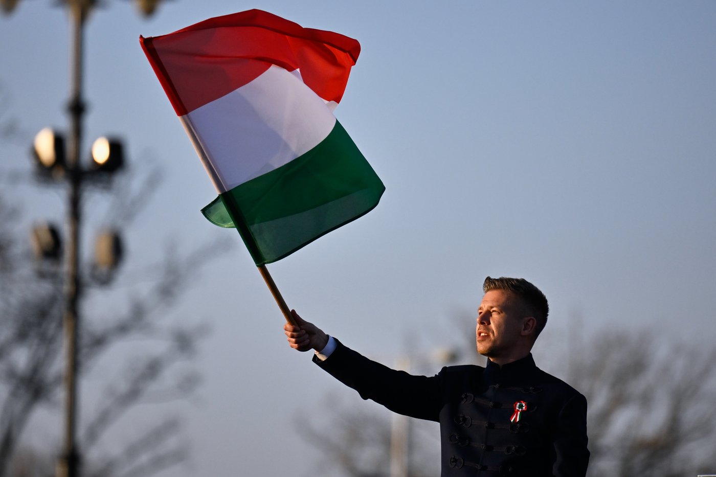 Orbán and challenger Magyar summon rival rallies in show of strength before Hungary's April election | iNFOnews.ca