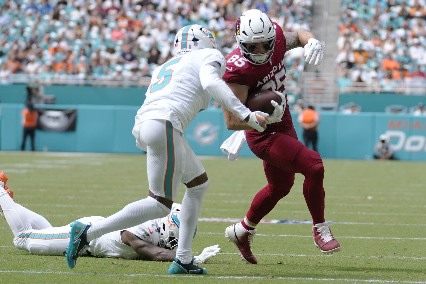 AFC East-leading Bills are 13-1 in past 14 against Dolphins, in preparing to host division rival | iNFOnews.ca