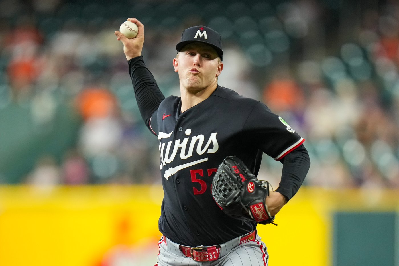 Twins hit 3 homers to back Matthews, then hold off Astros rally in 9th for 5-4 victory | iNFOnews.ca Twins hit 3 homers to back Matthews, then hold off Astros rally in 9th for 5-4 victory | iNFOnews.ca