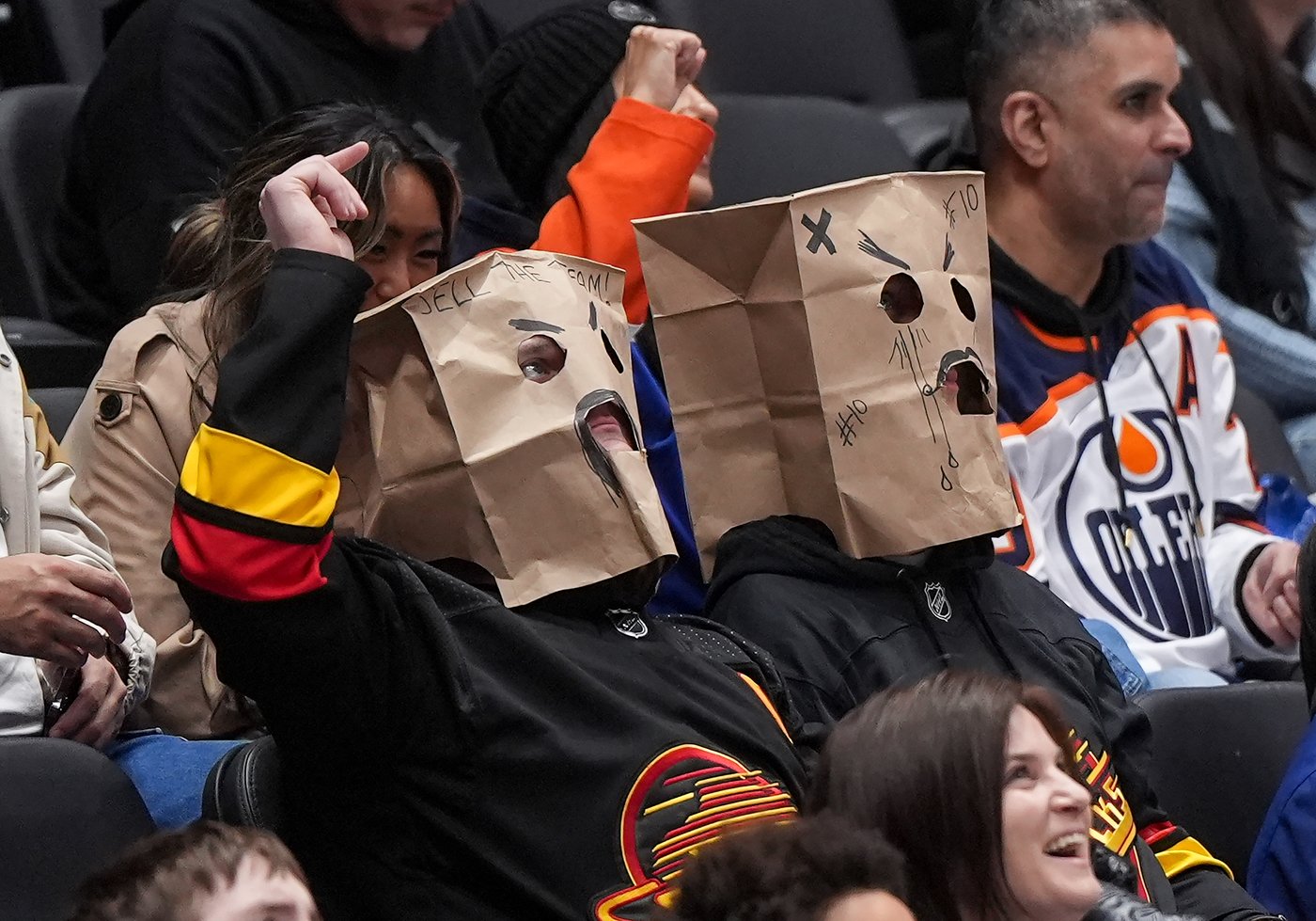 NHL roundup: Zibanejad's hat trick leads Rangers to 6-3 victory over Flyers | iNFOnews.ca NHL roundup: Zibanejad's hat trick leads Rangers to 6-3 victory over Flyers | iNFOnews.ca