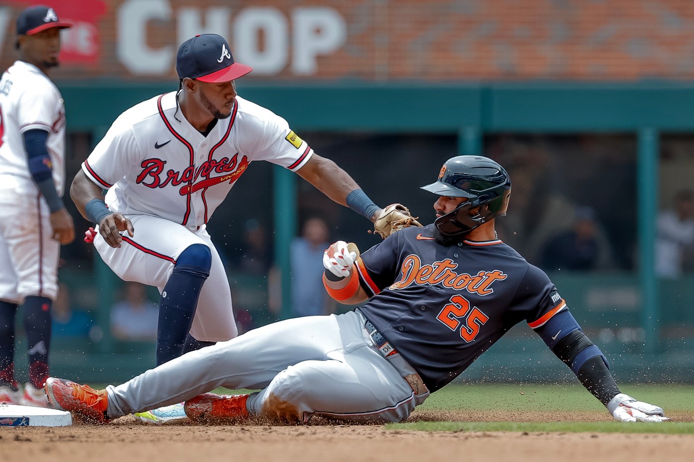 Second baseman Gleyber Torres put on 10-day injured list by Tigers | iNFOnews.ca Second baseman Gleyber Torres put on 10-day injured list by Tigers | iNFOnews.ca