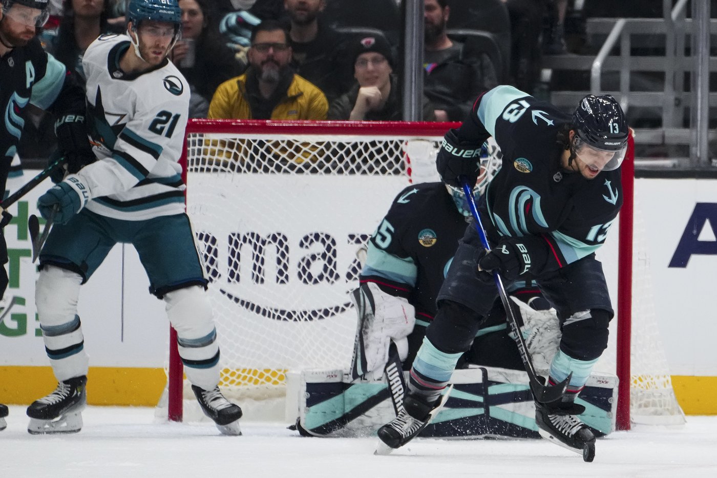 Mikael Granlund and Jake Walman set up all the goals for the Sharks in 4-2 win over the Kraken | iNFOnews.ca