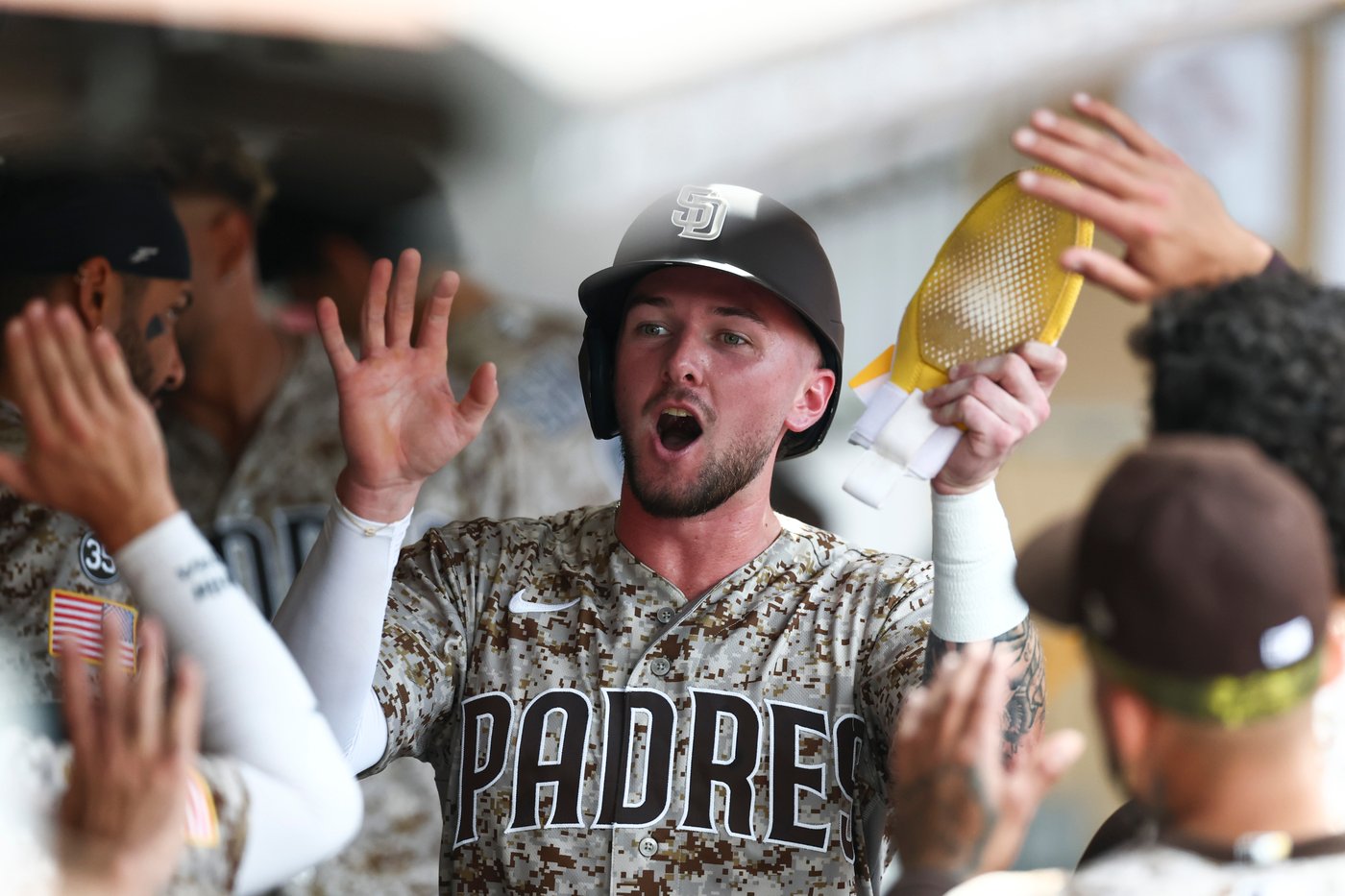 Cronenworth homers twice, Padres beat Marlins 7-3 to lower wild-card magic number to 2 | iNFOnews.ca Cronenworth homers twice, Padres beat Marlins 7-3 to lower wild-card magic number to 2 | iNFOnews.ca