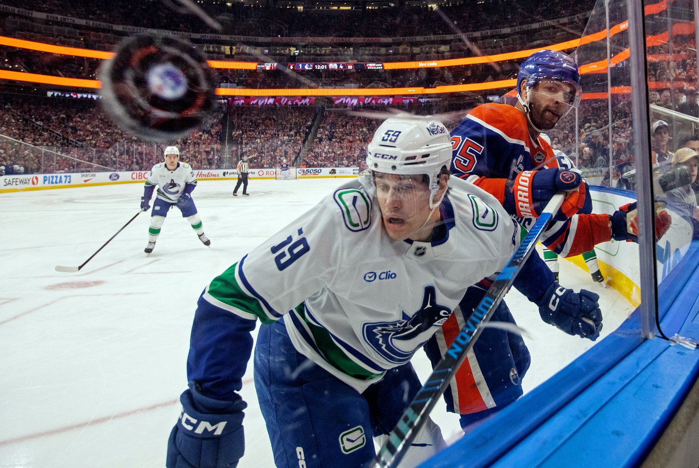 Savoie, McDavid lead playoff-bound Oilers to clutch 6-1 win over Canucks | iNFOnews.ca Savoie, McDavid lead playoff-bound Oilers to clutch 6-1 win over Canucks | iNFOnews.ca