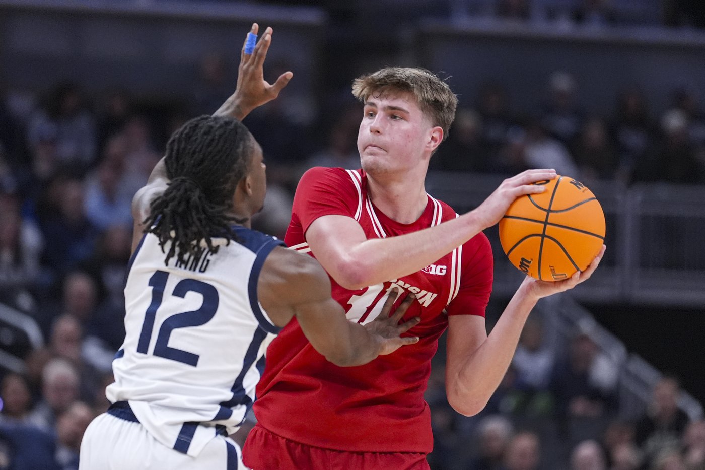 Nolan Winter scores a season-high 20 points to help No. 20 Wisconsin get past Butler 83-74 | iNFOnews.ca
