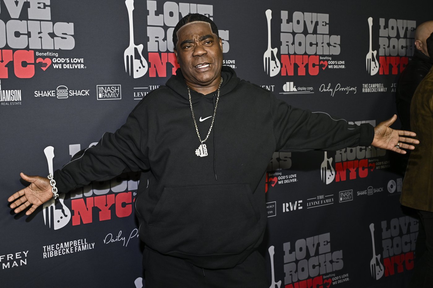 Heat-Knicks game is delayed after Tracy Morgan gets sick at Madison Square Garden | iNFOnews.ca Heat-Knicks game is delayed after Tracy Morgan gets sick at Madison Square Garden | iNFOnews.ca