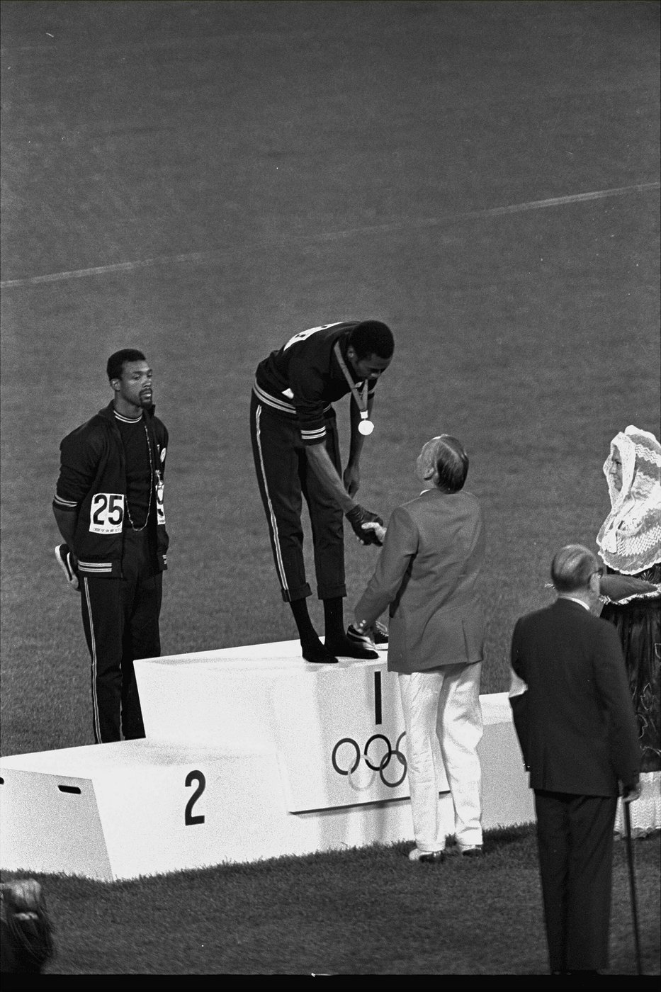 'Chariots of Fire' runner connects with IOC candidate Coe through England's Olympic history | iNFOnews.ca 'Chariots of Fire' runner connects with IOC candidate Coe through England's Olympic history | iNFOnews.ca