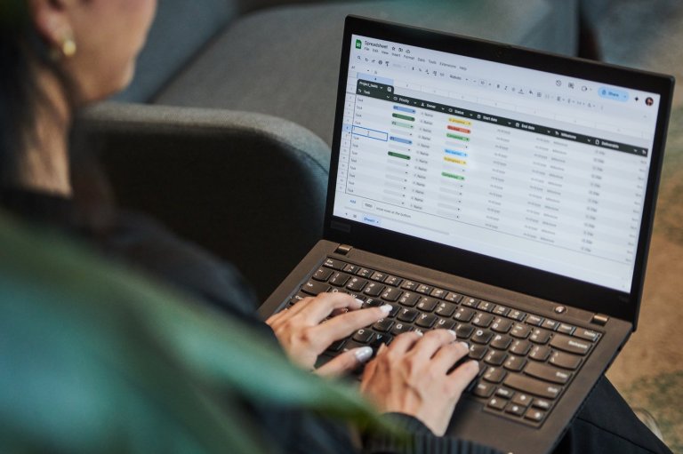 Remote work option ending for thousands of public, private sector workers in 2026 | iNFOnews.ca