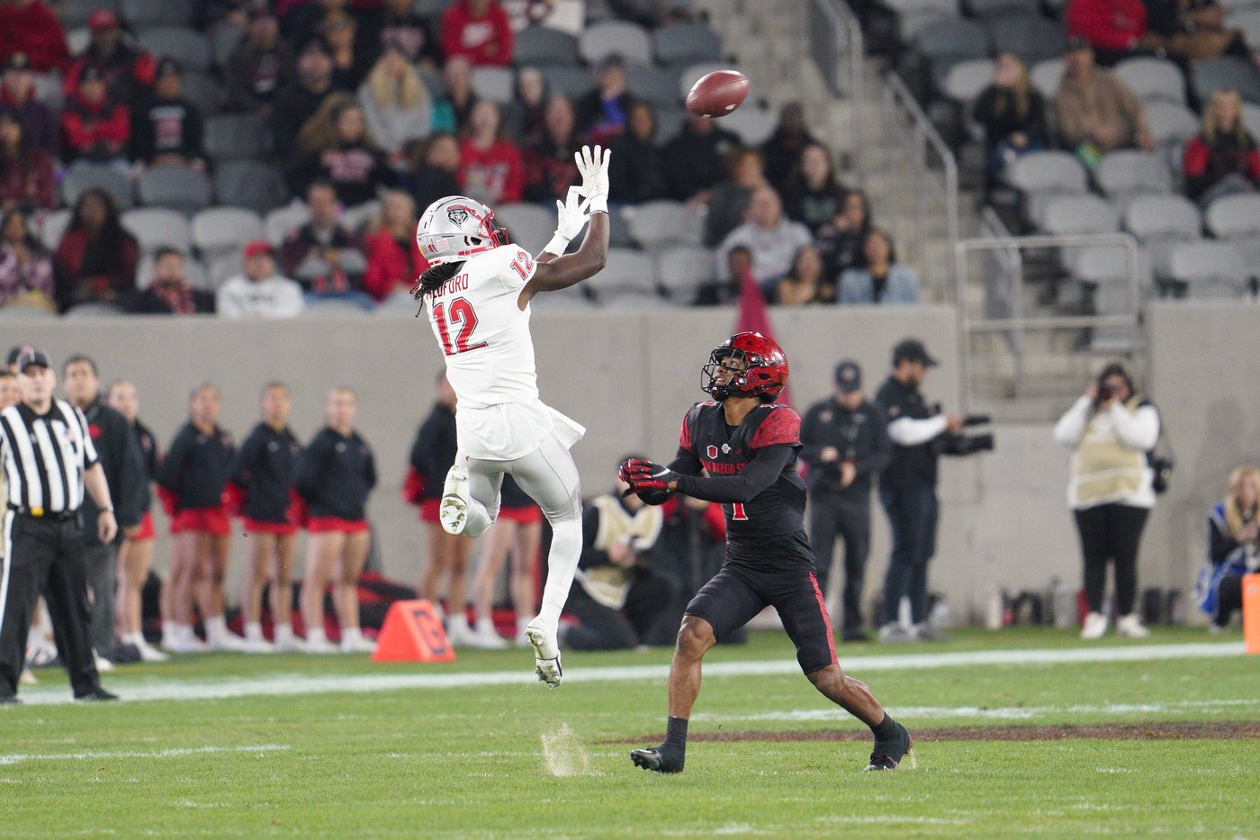 Eli Sanders, Devon Dampier lead New Mexico to 21-16 victory over San Diego State | iNFOnews.ca