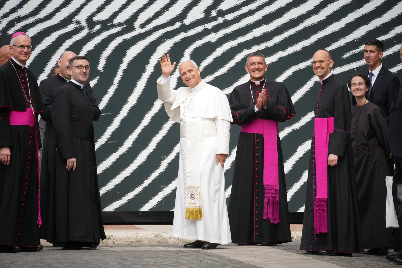 Pope celebrates his 71st birthday but it's Vatican employees who get the gift | iNFOnews.ca Pope celebrates his 71st birthday but it's Vatican employees who get the gift | iNFOnews.ca