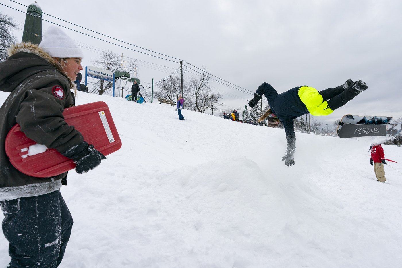 Winter storm wreaks havoc on commute, closes schools across Ontario, Quebec, Atlantic | iNFOnews.ca