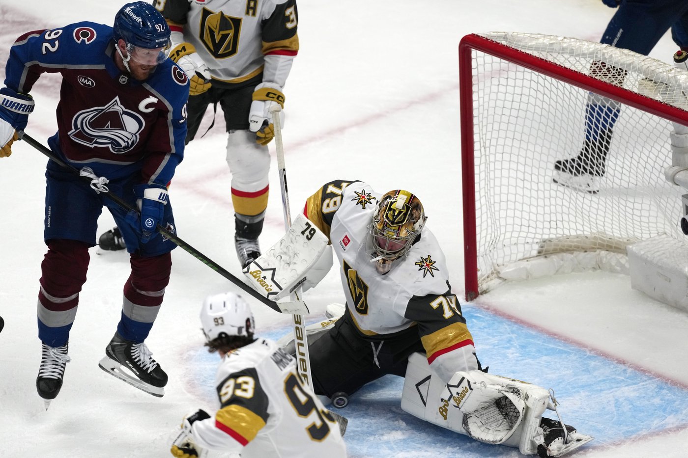 From hockey exile to playoff spark: Carter Hart’s new chapter with the Golden Knights | iNFOnews.ca From hockey exile to playoff spark: Carter Hart’s new chapter with the Golden Knights | iNFOnews.ca