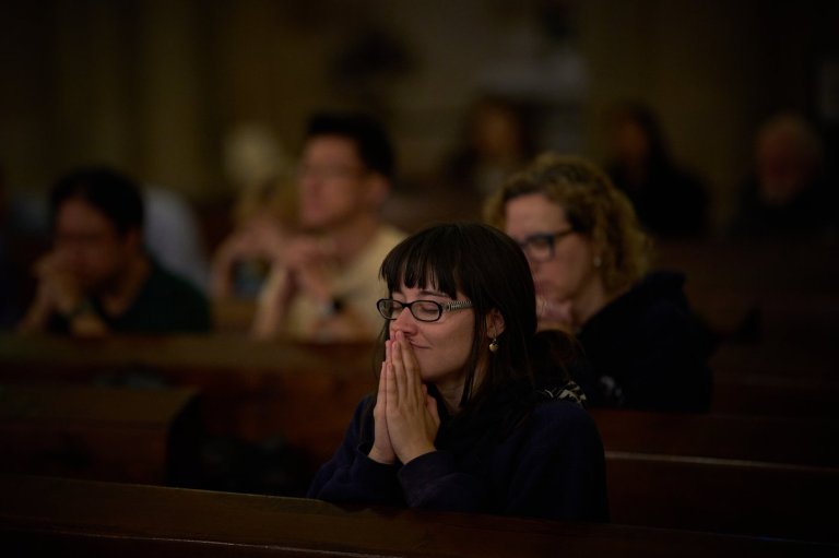 Returning to the fold? Some young Spaniards embrace Catholicism and can’t wait for Pope Leo’s visit | iNFOnews.ca
