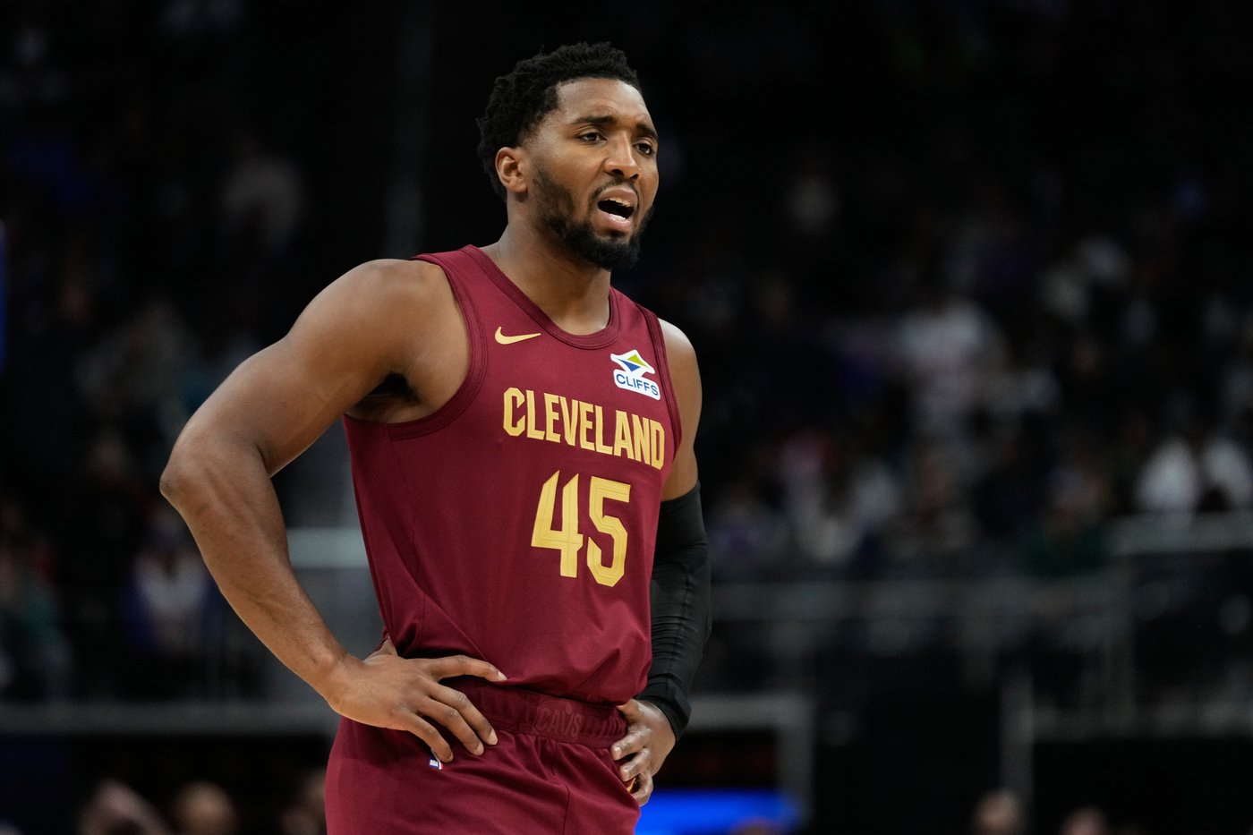 Donovan Mitchell scores 35 as the Cavaliers beat the Pistons 116-95 for their 3rd straight win | iNFOnews.ca