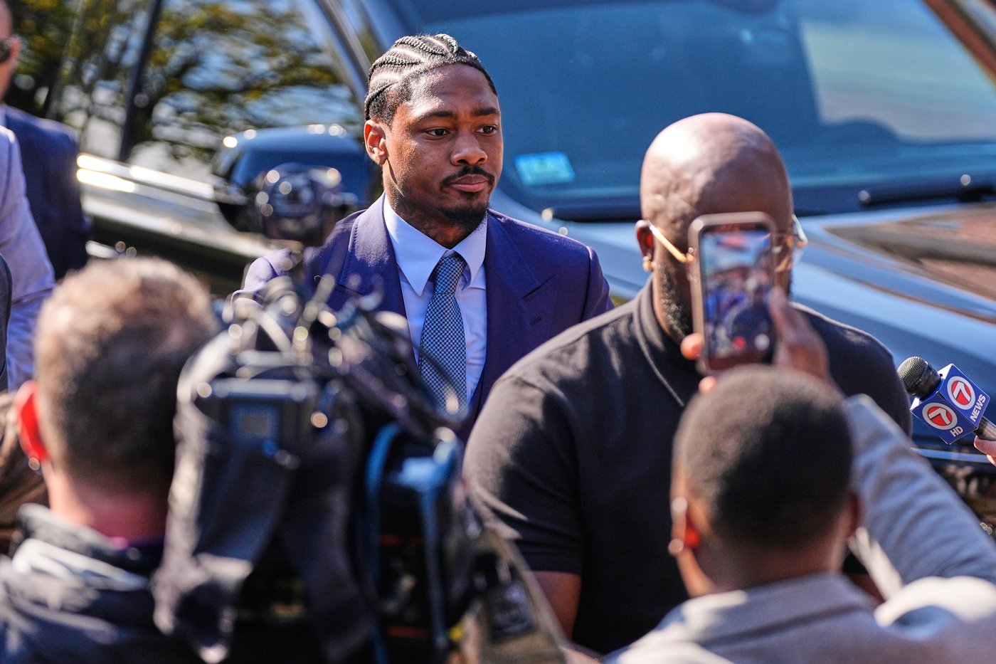 Assault trial of former Patriots receiver Stefon Diggs begins with contrasting accounts | iNFOnews.ca Assault trial of former Patriots receiver Stefon Diggs begins with contrasting accounts | iNFOnews.ca