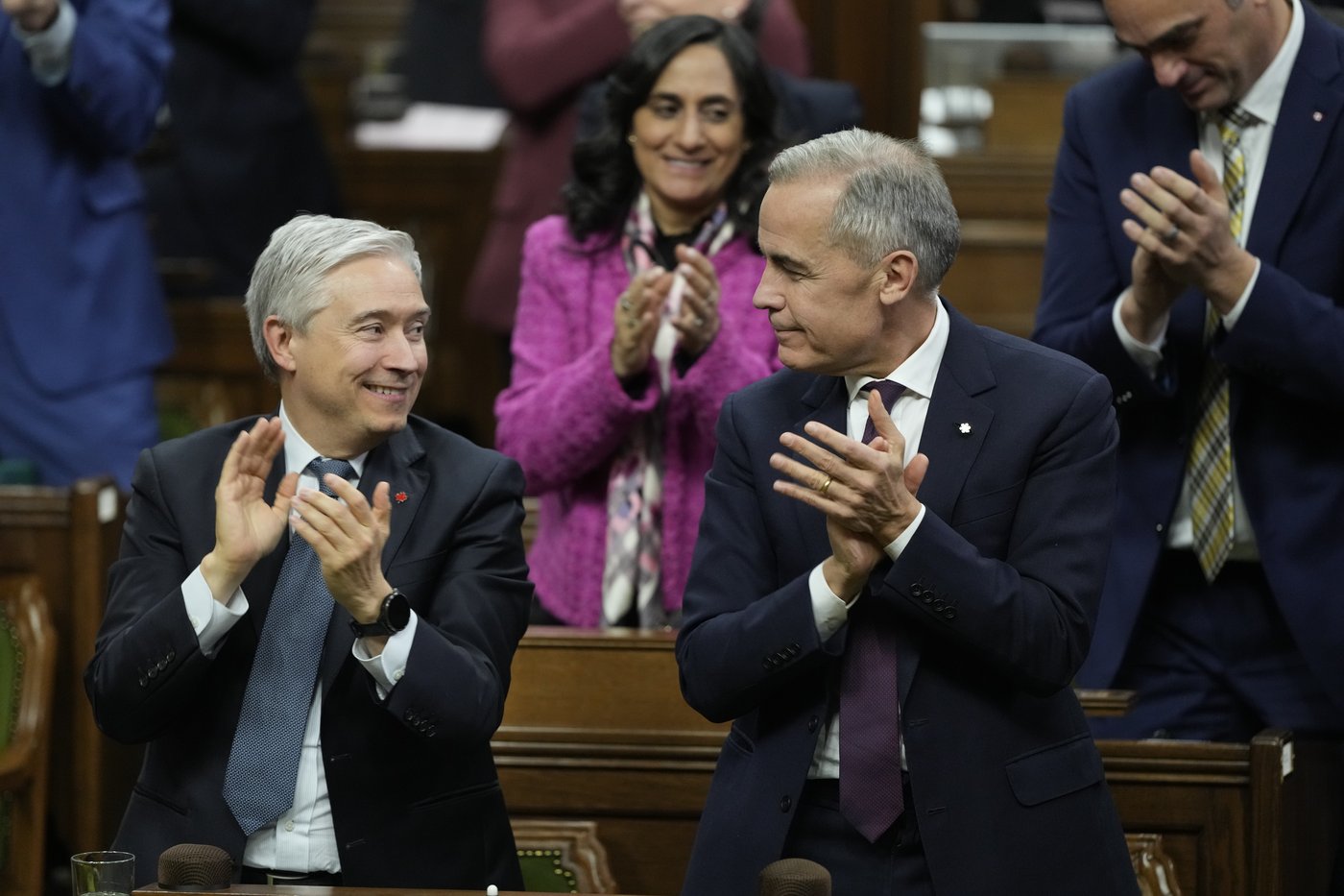 Liberal budget survives in tight House vote before Carney departs for UAE | iNFOnews.ca