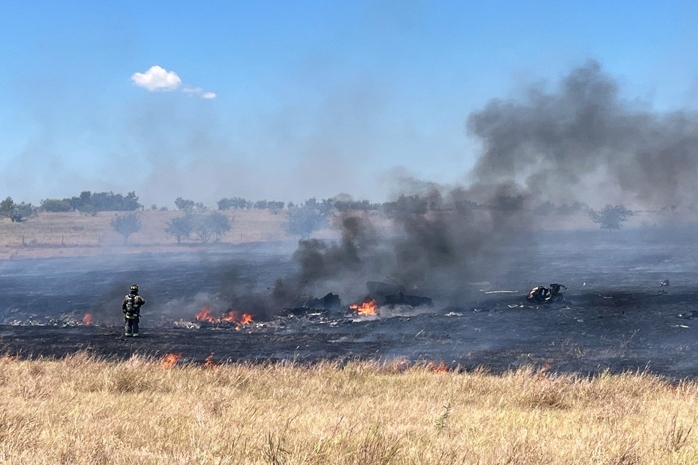 Army resumes Apache helicopter training missions after Texas crash that killed 2 | iNFOnews.ca