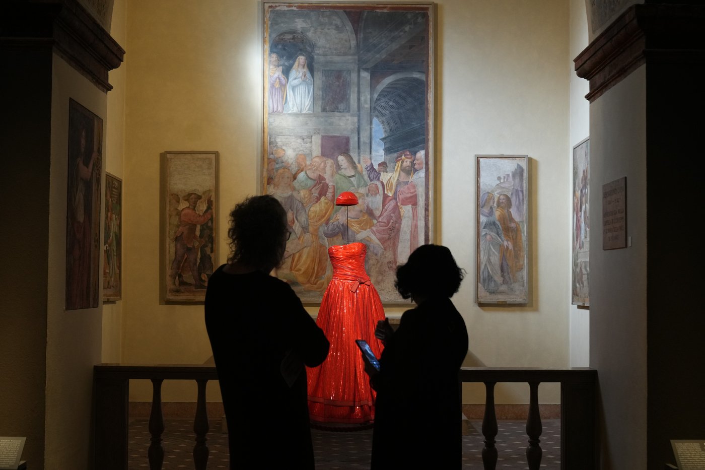 Giorgio Armani's sartorial creations interplay with Italian masterpieces at Milan museum exhibition | iNFOnews.ca