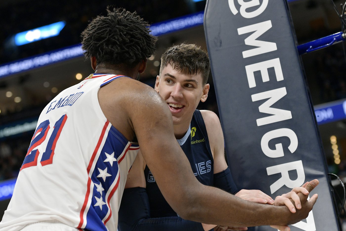 Jackson, Bane lead Grizzlies to 117-111 victory over Philadelphia | iNFOnews.ca Jackson, Bane lead Grizzlies to 117-111 victory over Philadelphia | iNFOnews.ca