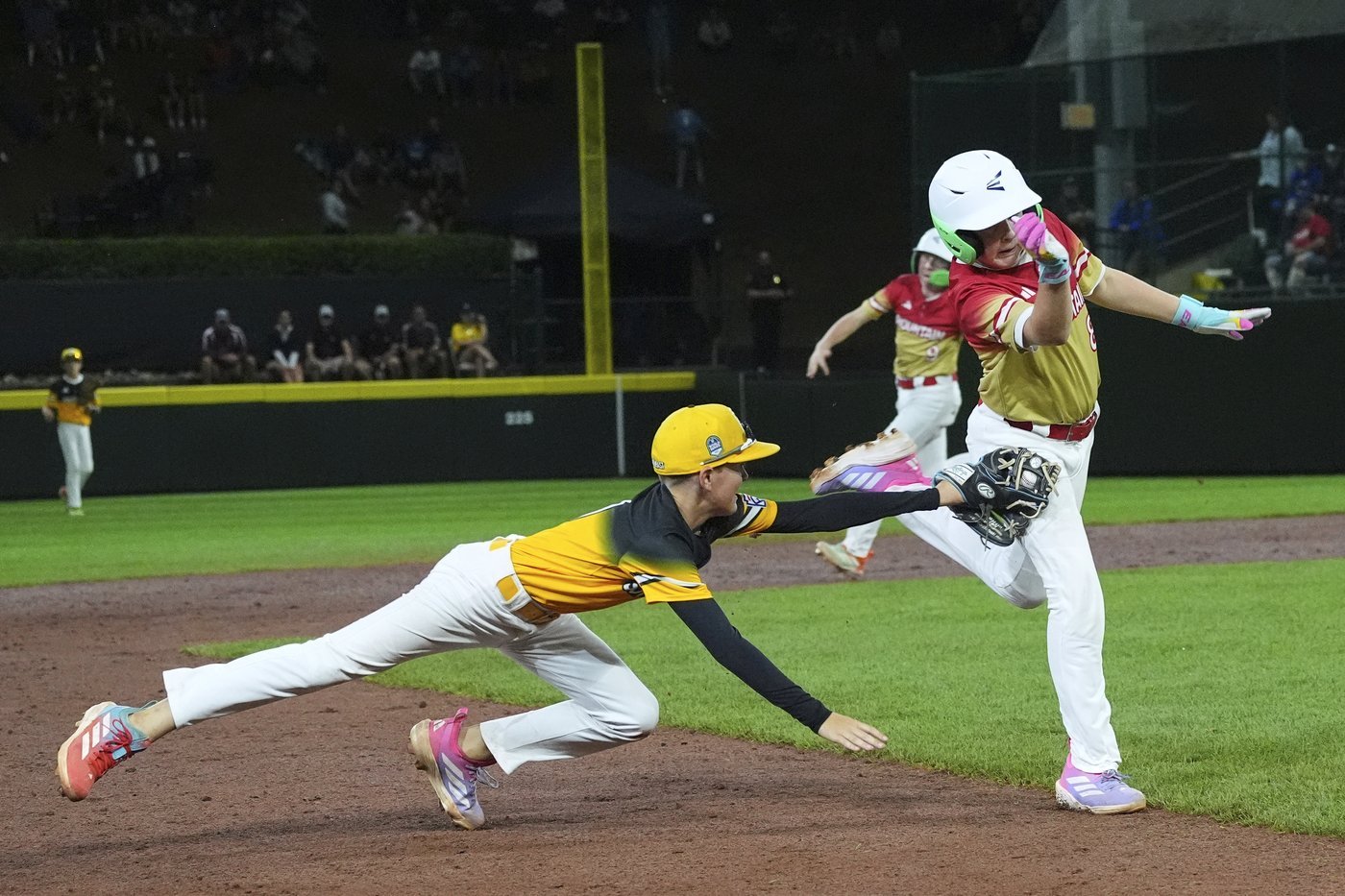 Connecticut's clever, relentless baserunning strategy draws attention at Little League World Series | iNFOnews.ca Connecticut's clever, relentless baserunning strategy draws attention at Little League World Series | iNFOnews.ca